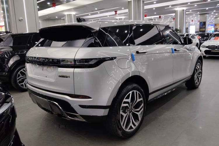 Used Land Rover Range Evoque 2023 Aurora L 249 PS Luxury Edition

