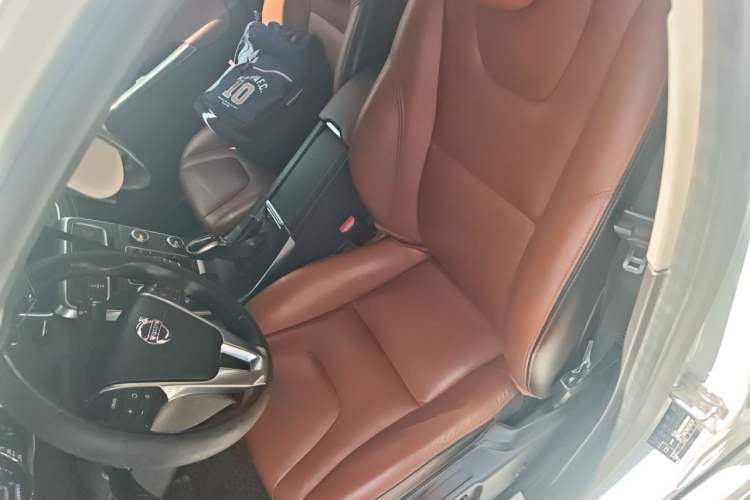 Used Volvo S60 2016 S60L T4 Zhiyuan Edition