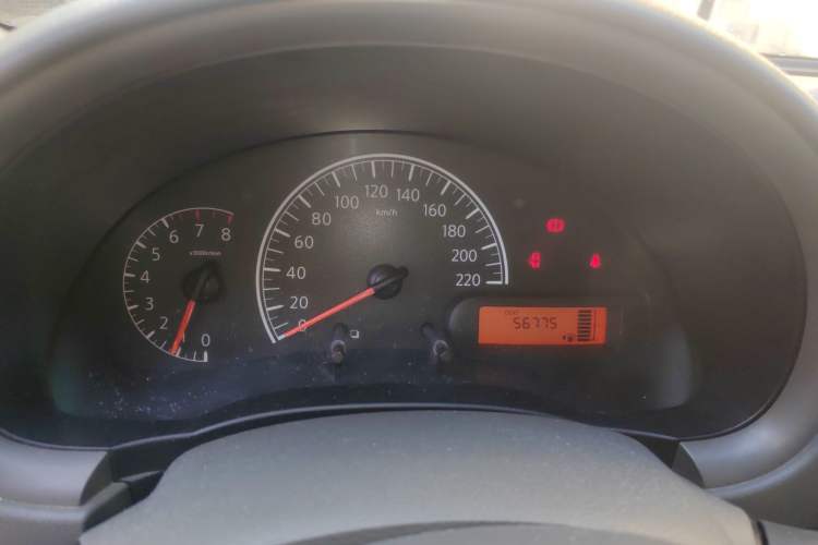 Used Nissan Sunny 2014 1.5XE Manual Comfort Edition