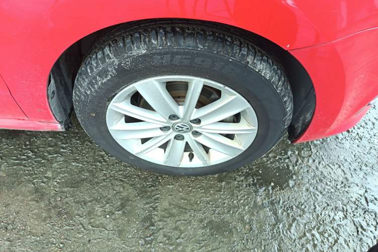 Used Volkswagen Polo 2014 1.6L Automatic Comfort Edition
