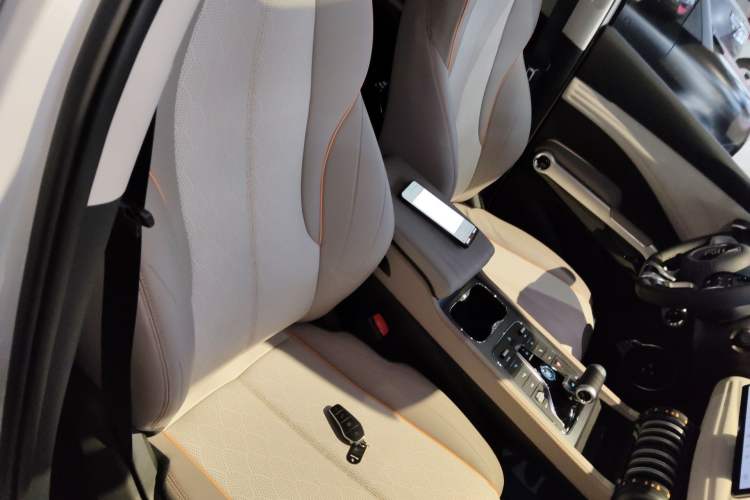 Used BYD Yuan PLUS 2024 Honor Edition 510KM Beyond Model
