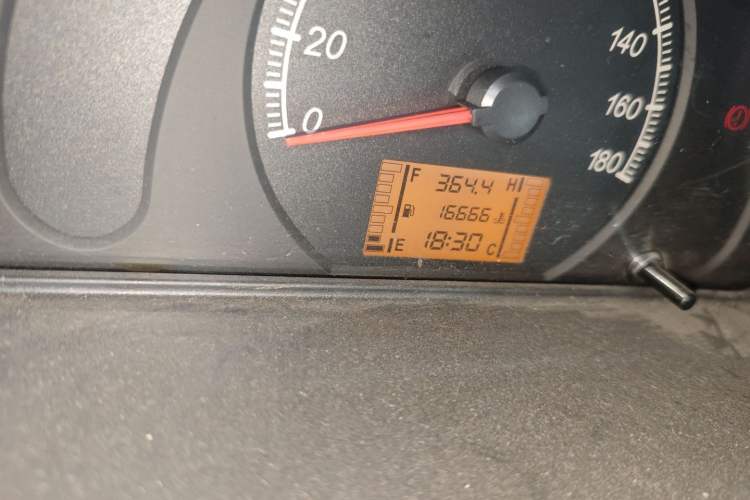 Used Wuling Zhiguang 2015 1.2L S Practical Model LSI