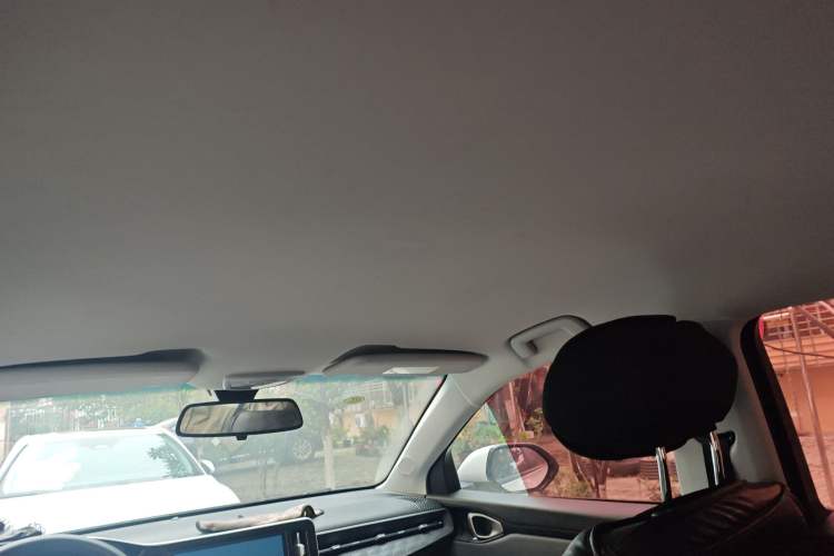 Used Baojun RM-5 2019 1.5L Manual Elite Edition with 24-hour Online Service 5 Seats