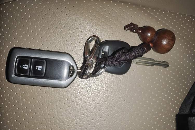 Used Toyota Highlander 2009 2.7L 2WD 5-Seater Elite Edition