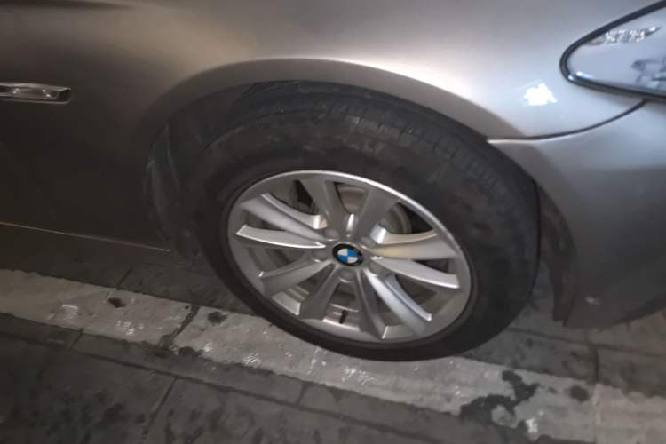 Used BMW 5 Series 2012 520i Elegant Edition
