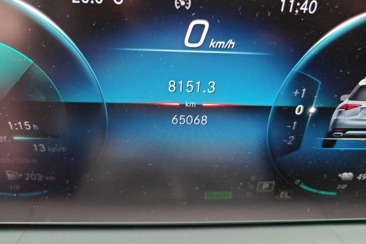 Used Mercedes-Benz GLE New Energy 2021 GLE 350 e 4MATIC Odometer Close Up