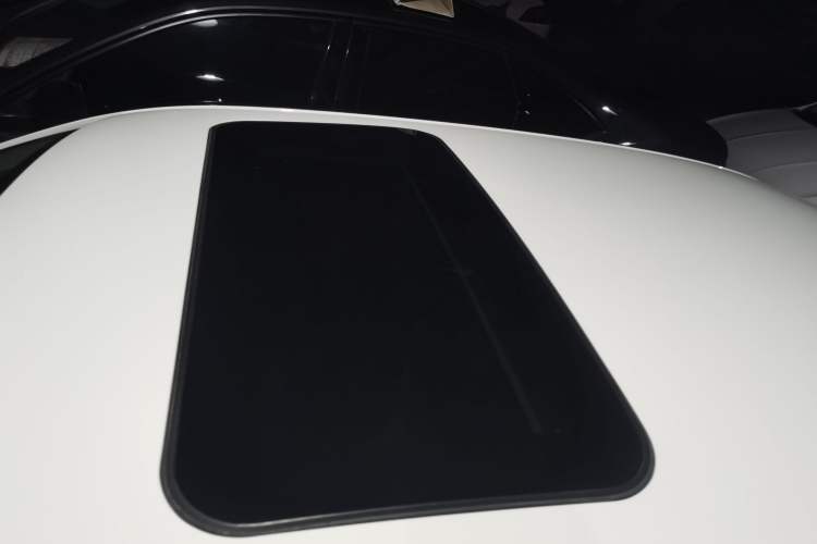 Used Volkswagen Lavida 2017 1.6L Automatic Comfort Edition
