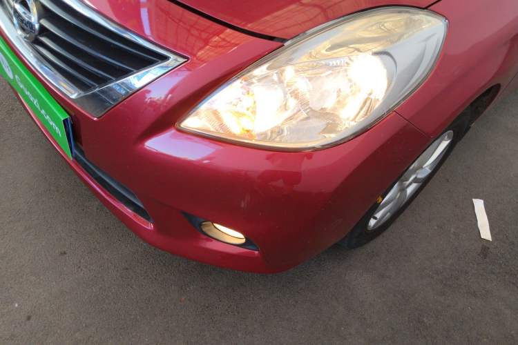 Used Nissan Sunny 2011 1.5XE CVT Comfort Edition Left Front Headlight