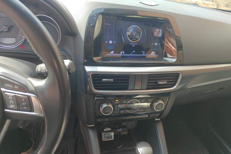 Used Mazda CX-5 2015 2.5L Automatic 4x4 Flagship Model Audio And AC Panel