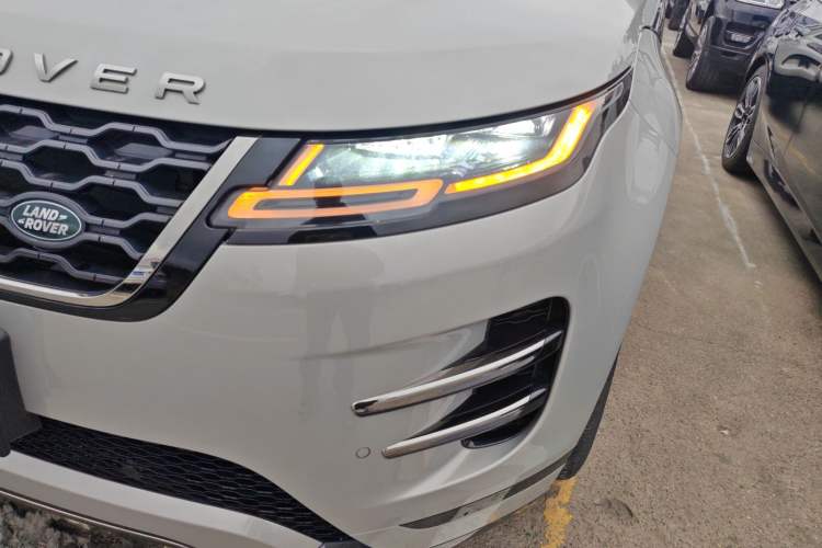 Used Land Rover Range Evoque 2021 Range Rover L 249 PS R-Dynamic SE Luxury Edition Left Front Headlight