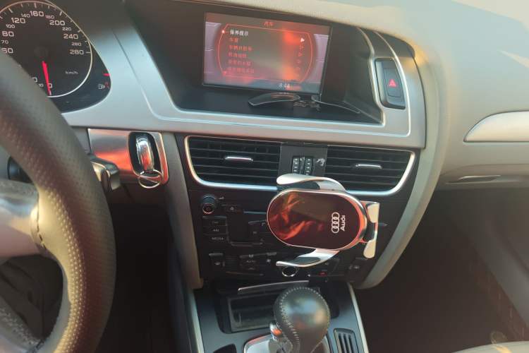 Used Audi A4L 2010 1.8 TFSI Comfort Model
