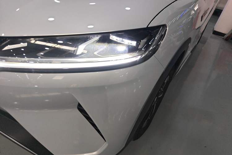 Used BYD Yuan UP 2024 401KM Leading Edition
