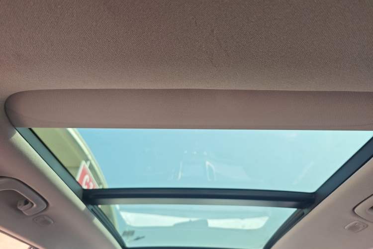 Used Hyundai ix25 2015 1.6L Automatic Two-Wheel Drive Smart GLS Trim