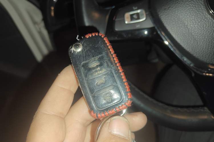 Used Volkswagen Lavida 2017 1.6L Automatic Comfort Edition Vehicle Key