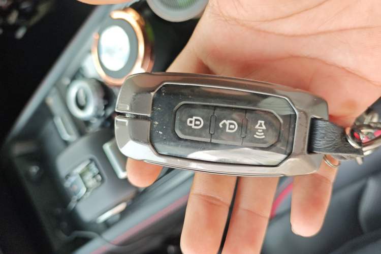 Used JMC DaDao 2024 Explorer 2.3T Diesel Automatic 4x4 Extreme Edition Vehicle Key