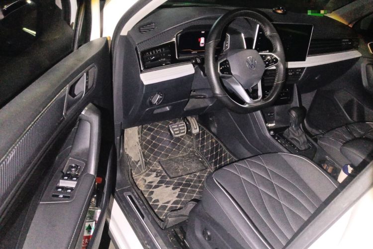 Used Volkswagen Tiguan L 2022 330TSI Automatic Two-Wheel Drive R-Line Enhanced Edition