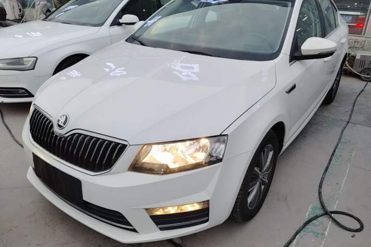 Used Skoda Octavia 2017 1.6L Automatic Chuanxing Edition