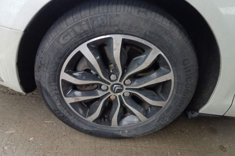 Used Citroen C5 2016 1.8T Automatic Luxury Model
