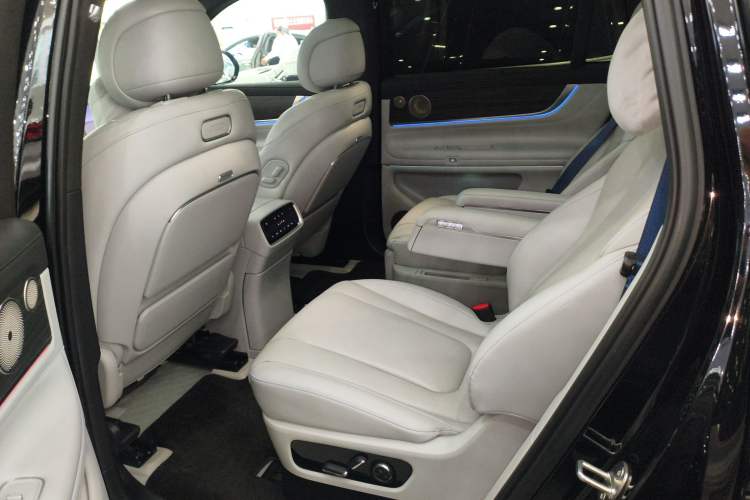 Used Hima AITO M9 2024 Range-Extended Ultra Version 42 kWh 6-Seater Model