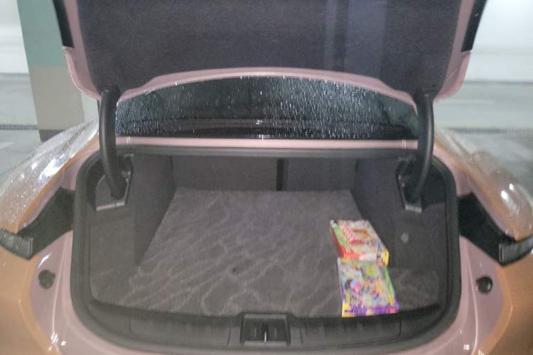 Used Porsche Taycan 2022 Taycan 4S Trunk