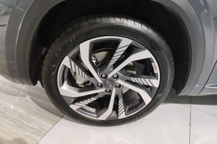 Used Geely Auto Monjaro L 2023 2.0TD High-Power Automatic Two-Wheel Drive Flagship Version