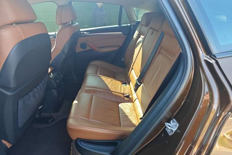 Used BMW X6 2012 xDrive35i
