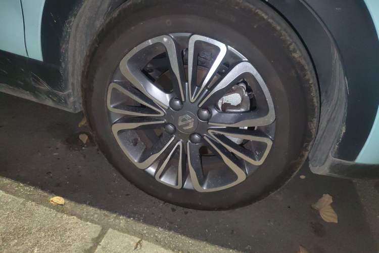 Used Leapmotor T03 2025 403 Comfort Edition Right Front Wheel Hub