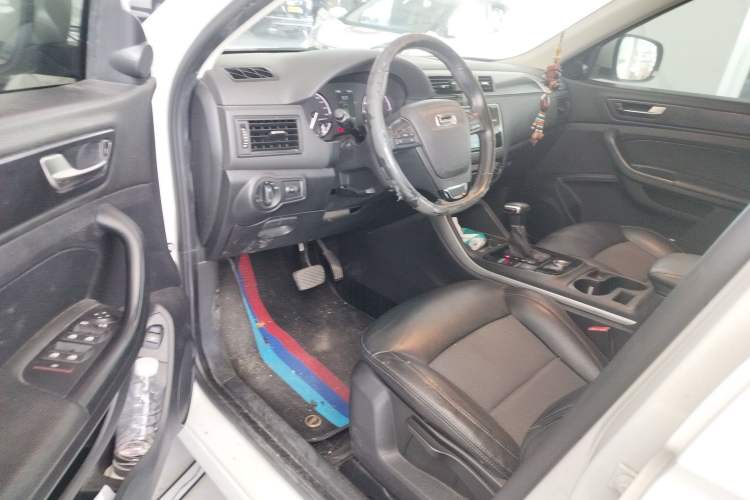 Used Qoros 5 2016 1.6T Automatic Elite Model