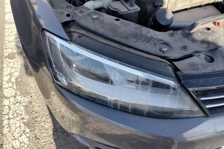 Used Volkswagen Sagitar 2012 1.6L Manual Comfort Model
