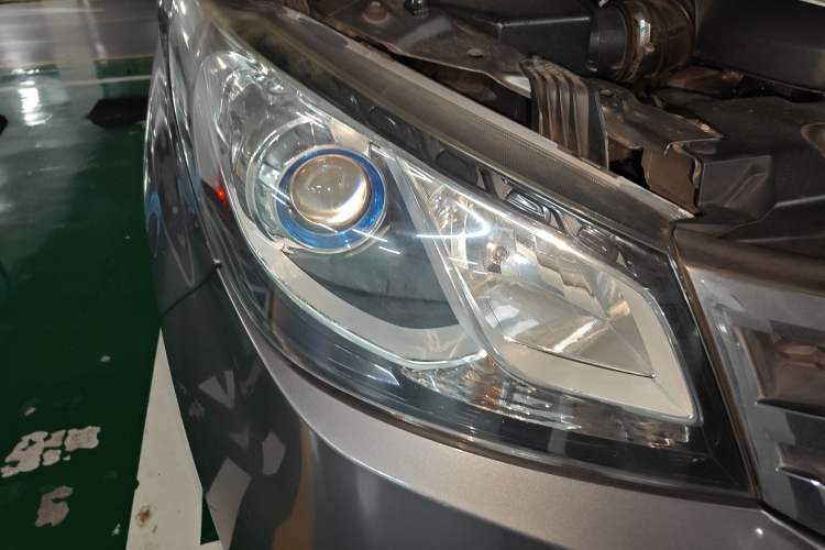 Used SAIC MAXUS G10 2018 PLUS 1.9T Manual Elite Edition Diesel
