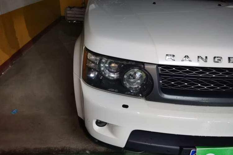 Used Land Rover Range Rover Sport 2010 3.0 TDV6 HSE Diesel Edition
