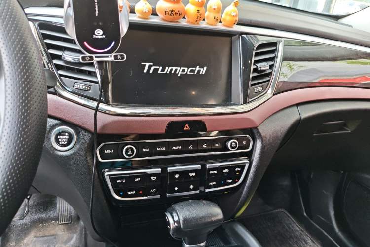 Used GAC Trumpchi GS8 2019 390T Two-Wheel Drive Luxury Smart Connectivity Version (7 Seats)
