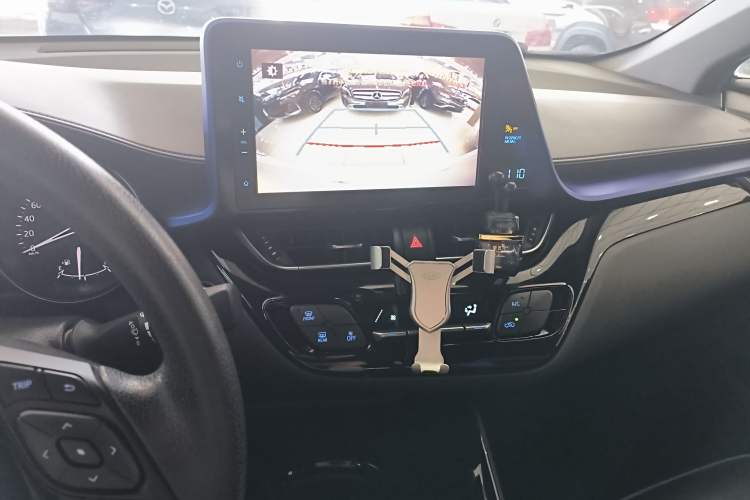 Used Toyota C-HR 2018 2.0L Leading Edition China VI