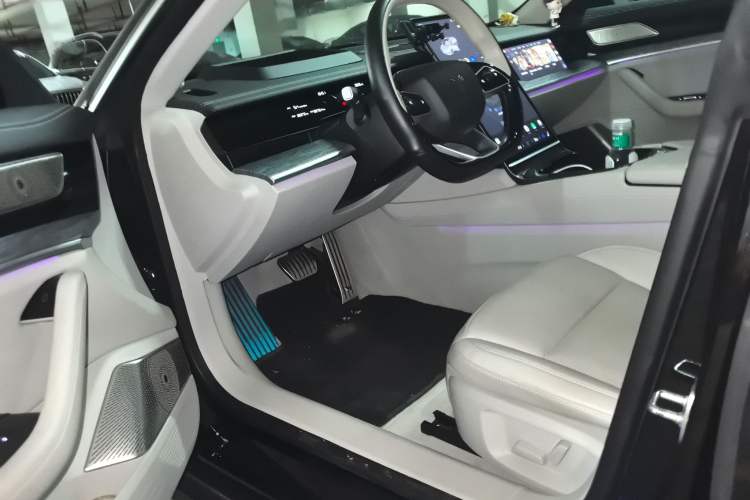 Used NETA S 2022 Extended-Range Version 1160 km Range Rear-Wheel Drive Mid-Grade
