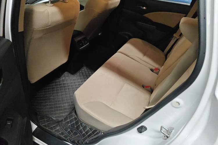 Used Honda CR-V 2016 2.0L Two-Wheel Drive Classic Edition
