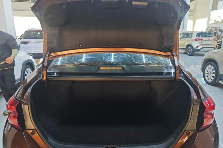 Used Toyota Levin 2017 Revised 185T CVT Elite Edition China V Standard
