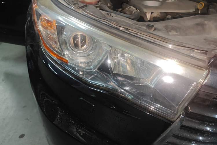 Used Toyota Highlander 2015 2.0T Four-Wheel Drive Ultimate Edition 7-Seater