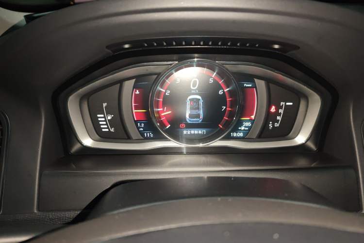 Used Volvo XC60 2015 T5 AWD Smart Drive Edition Instrument Cluster