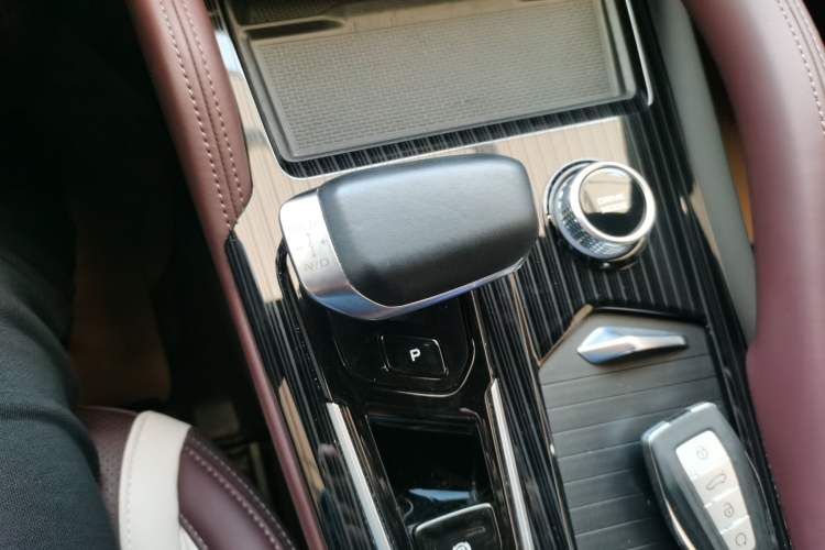 Used Geely Auto Monjaro L 2021 2.0TD DCT EVO Two-Wheel-Drive Flagship Version
