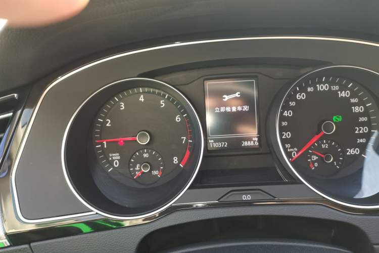 Used Volkswagen Magotan 2017 330TSI DSG Leading Model Instrument Cluster