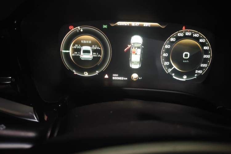 Used Geely Auto Emgrand GT New Energy 2018 1.5T PHEV Yaoxiang Edition Odometer Close Up