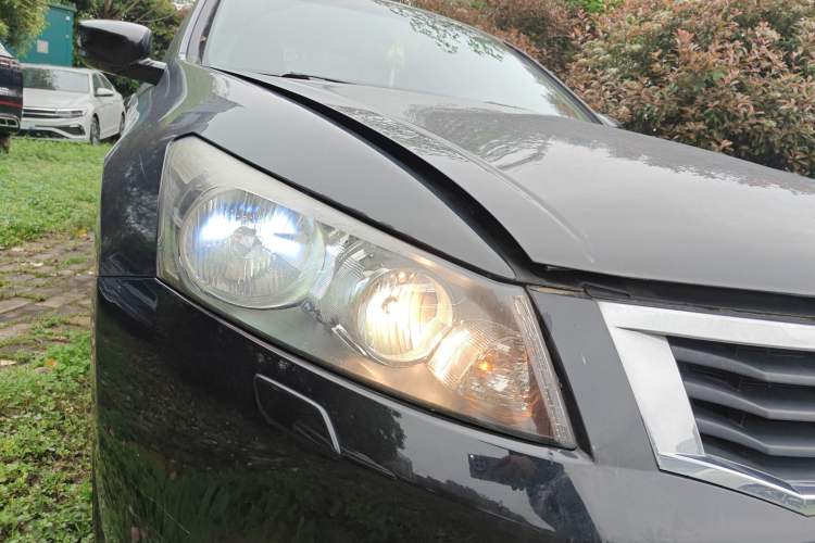 Used Honda Accord 2010 2.0L EX Right Front Headlight