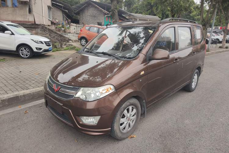 Used Wuling Hongguang 2014 1.5L S Standard Version