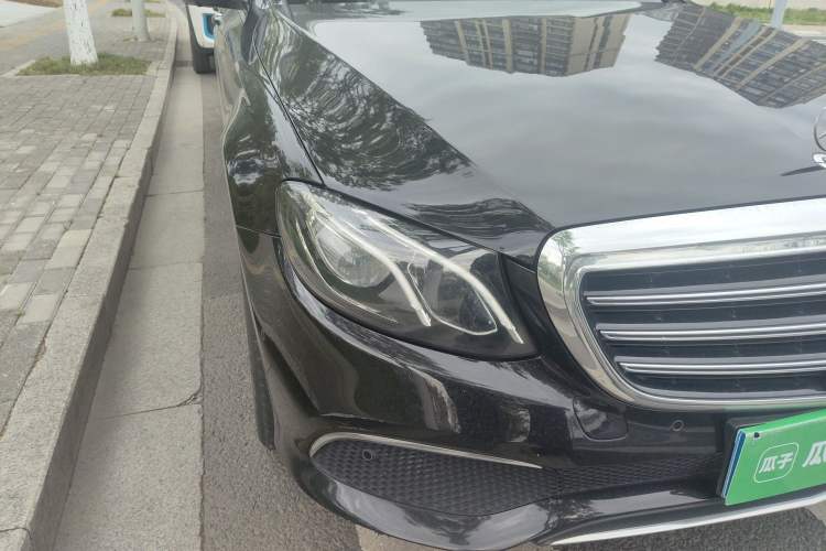 Used Mercedes-Benz E-Class 2018 Facelift E 300 L Luxury Edition