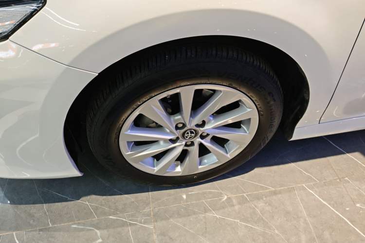 Used Toyota Camry 2022 2.0GVP Premier Edition