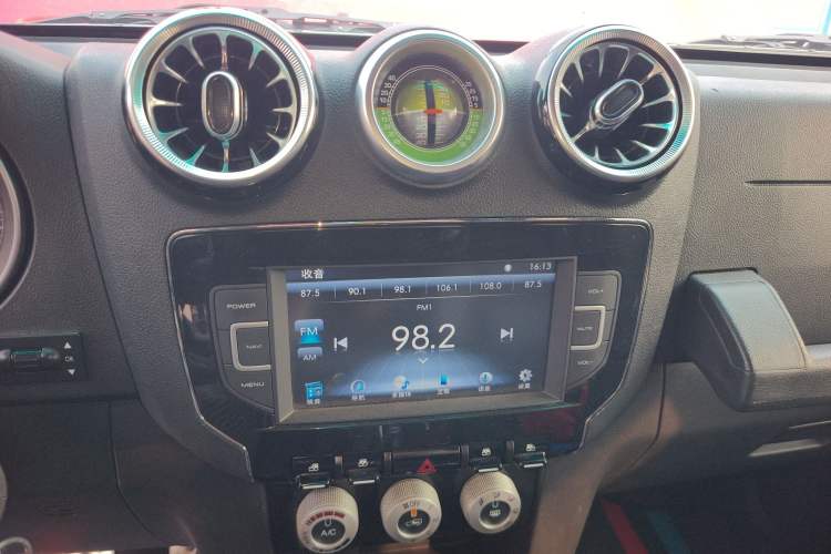 Used BAIC Off-Road BJ40 2017 40L 2.3T Automatic All-Wheel Drive Ring of the Tower Champion Edition