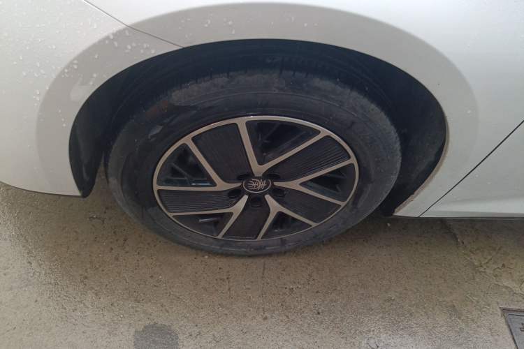 Used BYD Qin L 2024 DM-i 120KM Beyond Model Exterior 4