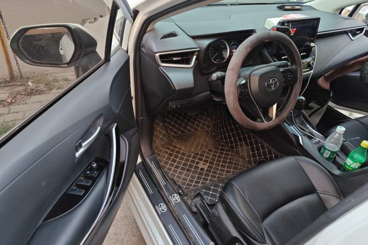 Used Toyota Levin 2023 2.0L Leading Edition
