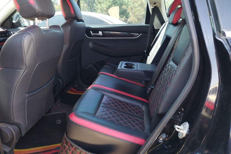 Used FORTHING T5 2021 1.5T Automatic Comfort Version
