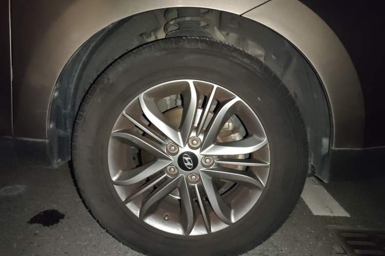 Used Hyundai ix35 2015 2.0L Automatic 2WD Smart Version China V Standard
